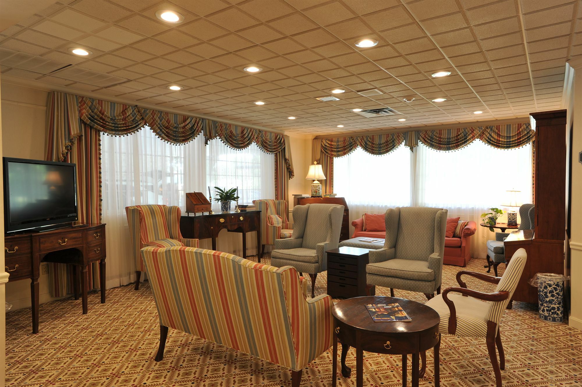 The Farmington Inn And Suites Exterior photo